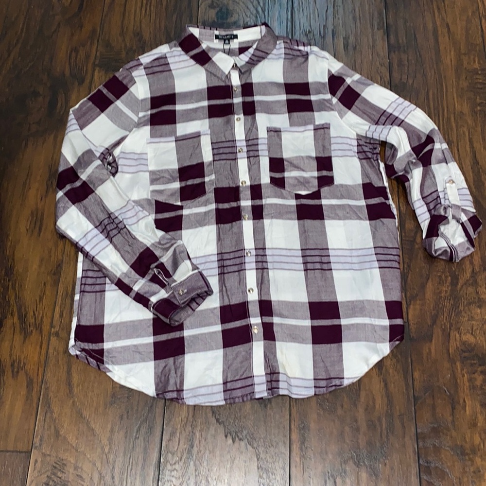 Dynamite 🧨 Plaid Button Up Shirt